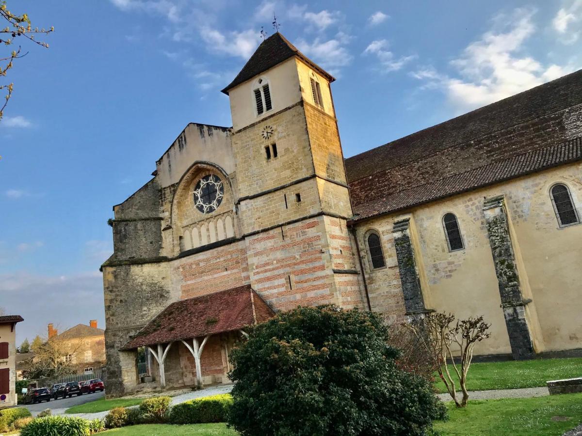 Maison Du Pierrou Sorde-l'Abbaye Exterior photo